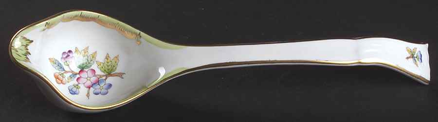 Queen Victoria (Green Border) Gravy Ladle Solid Piece by Herend-1