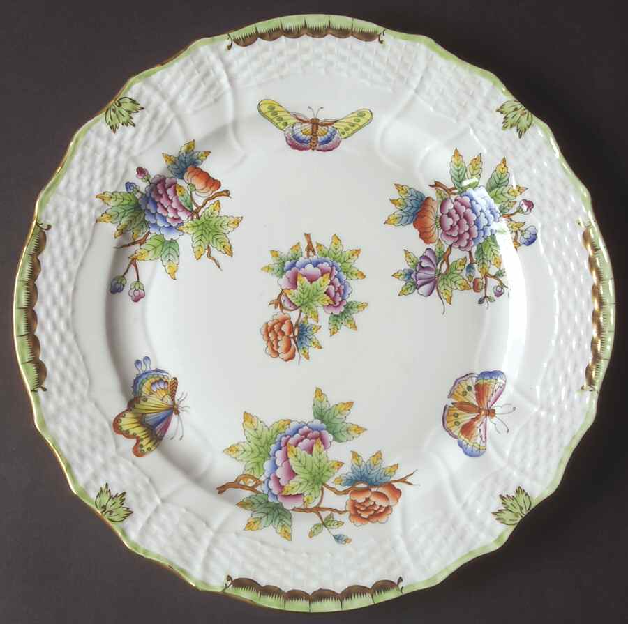 Queen Victoria (Green Border) Service Plate (Charger) by Herend-1