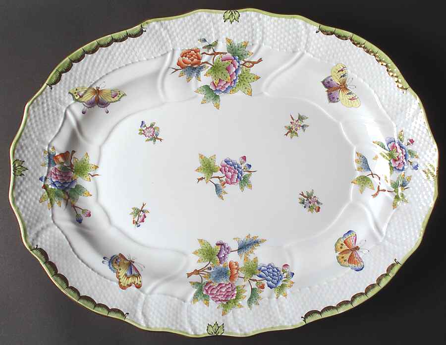 Queen Victoria (Green Border) 17" Oval Serving Platter by Herend-1