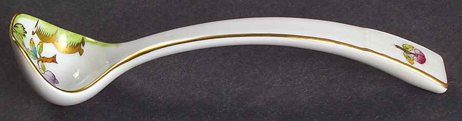 Queen Victoria (Green Border) Cream/Mayo Ladle, Solid Piece by Herend-1