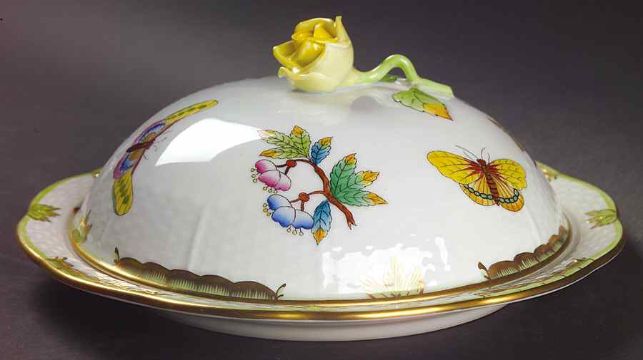 Queen Victoria (Green Border) Muffin Dish & Lid by Herend-1