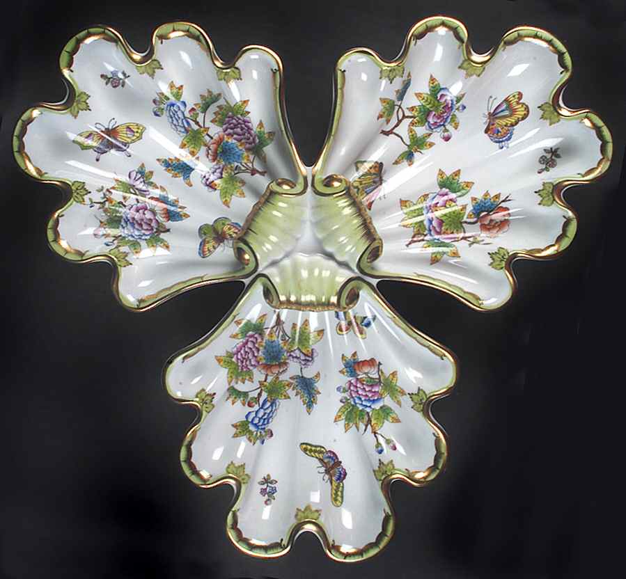Queen Victoria (Green Border) 3 Part Shell Shaped Dish by Herend-1