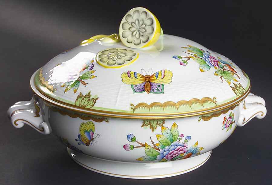 Queen Victoria (Green Border) Round Covered Vegetable by Herend-1