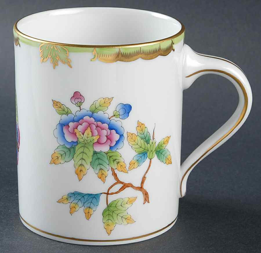 Queen Victoria (Green Border) Grandmug by Herend-1