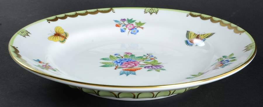 Queen Victoria (Green Border) Underplate for 4 Qt Dolphin Tureen by Herend-1