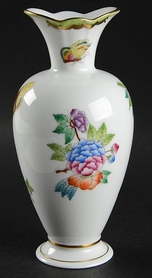 Queen Victoria (Green Border) Oval Opening Vase by Herend-1