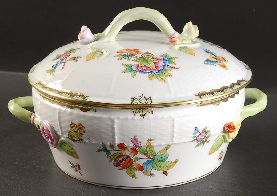 Queen Victoria (Green Border) Round Covered Vegetable by Herend-1