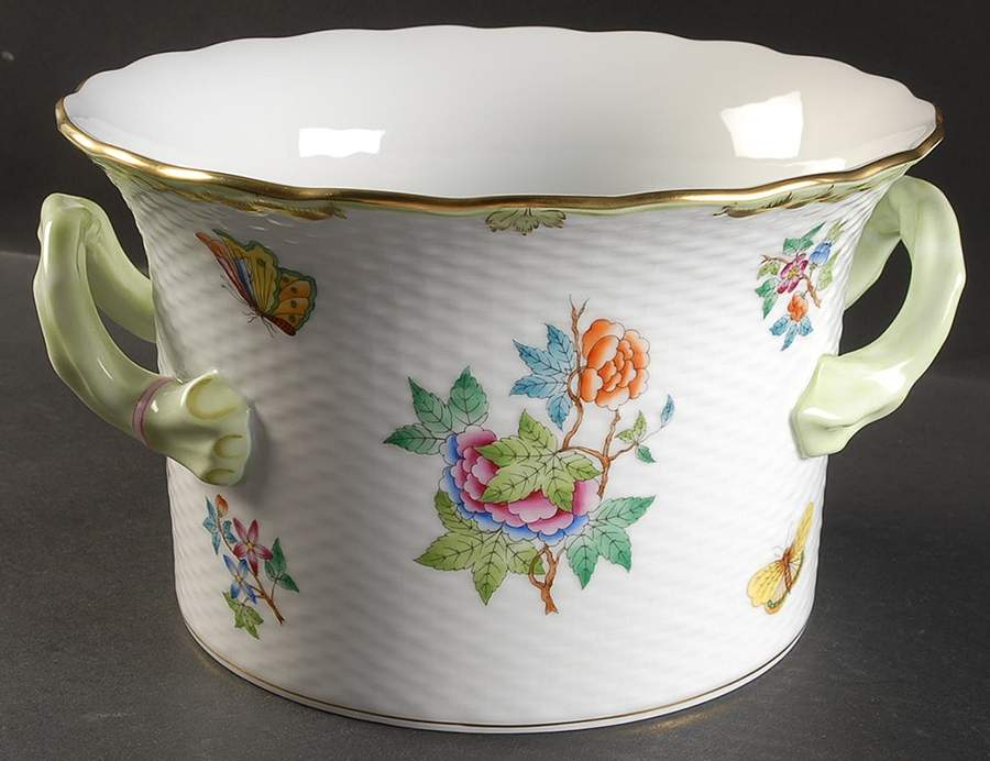 Queen Victoria (Green Border) 6" Cachepot by Herend-1