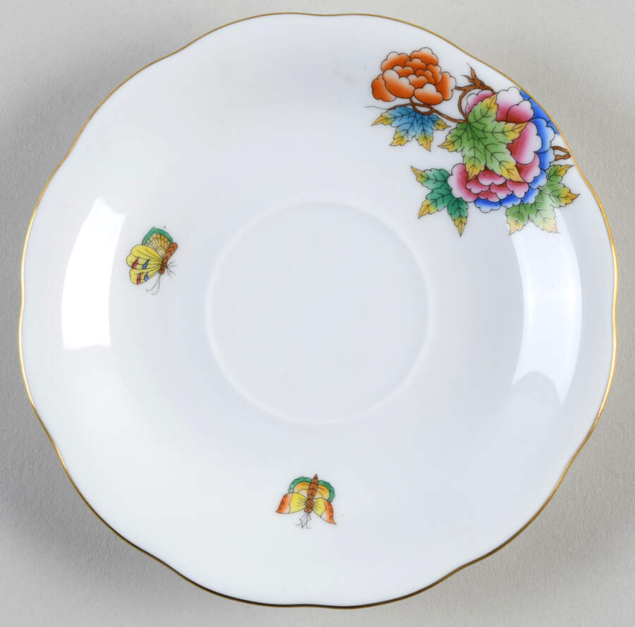 Queen Victoria Older (VA) Saucer for Footed Cup by Herend-1