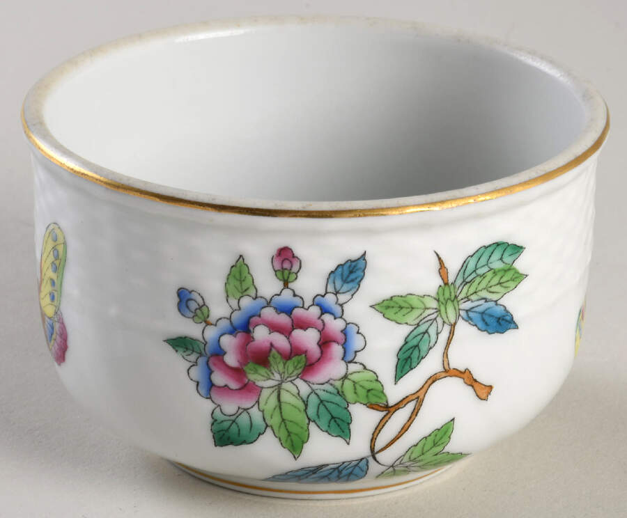 Queen Victoria Older (VA) Sugar Bowl No Lid by Herend-1