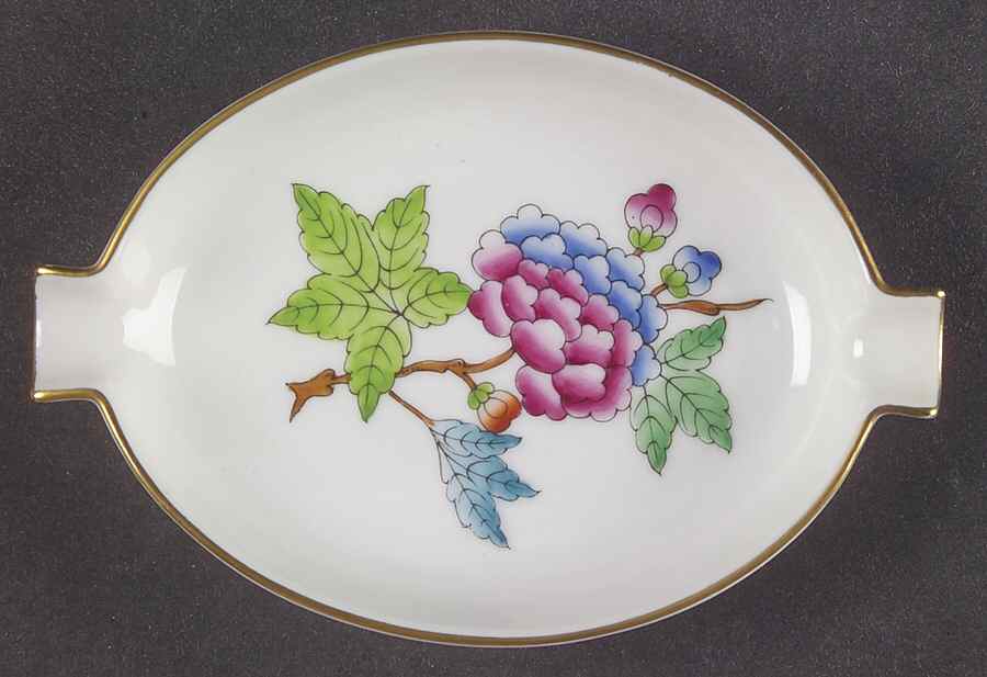 Queen Victoria Older (VA) Small Ashtray by Herend-1