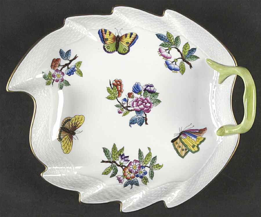 Queen Victoria Older (VA) 9" Leaf Dish by Herend-1