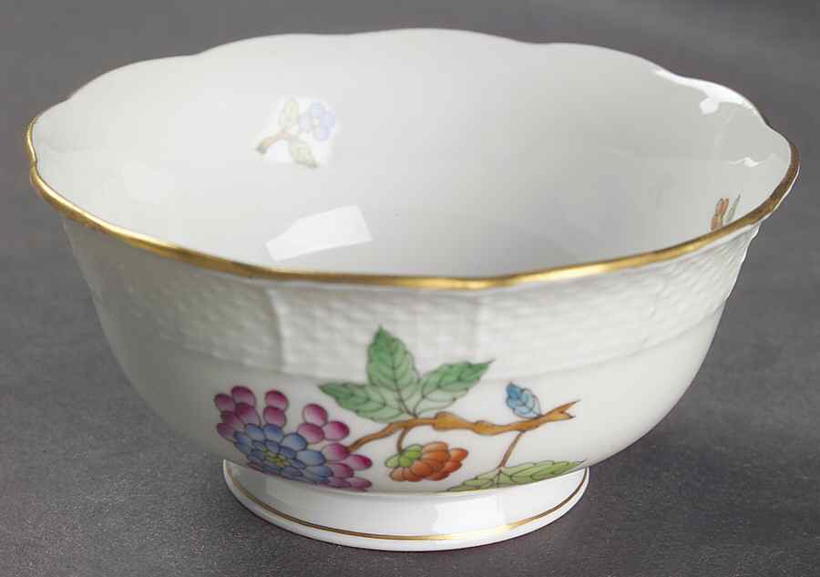 Queen Victoria Older (VA) Open Sugar Bowl by Herend-1