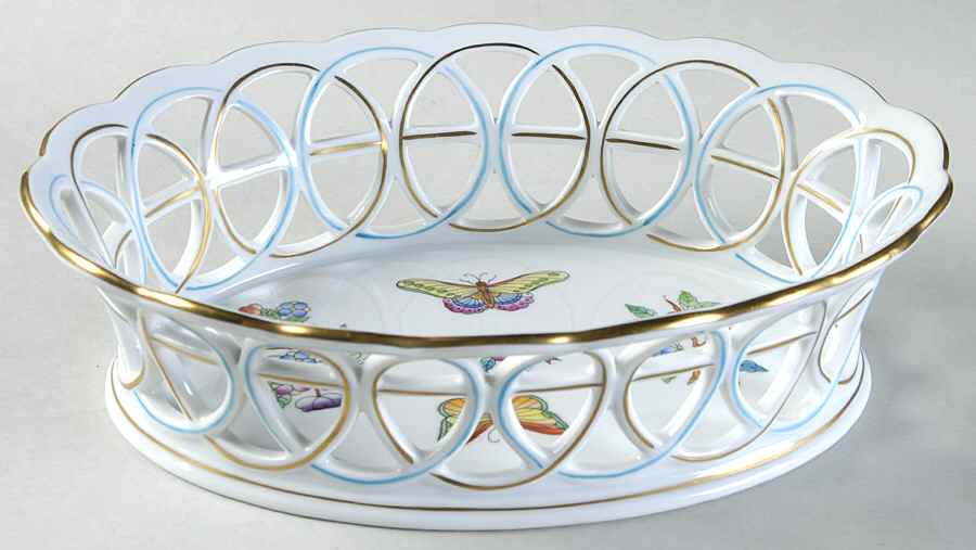 Queen Victoria Older (VA) 8" Oval Open Weave Basket by Herend-1