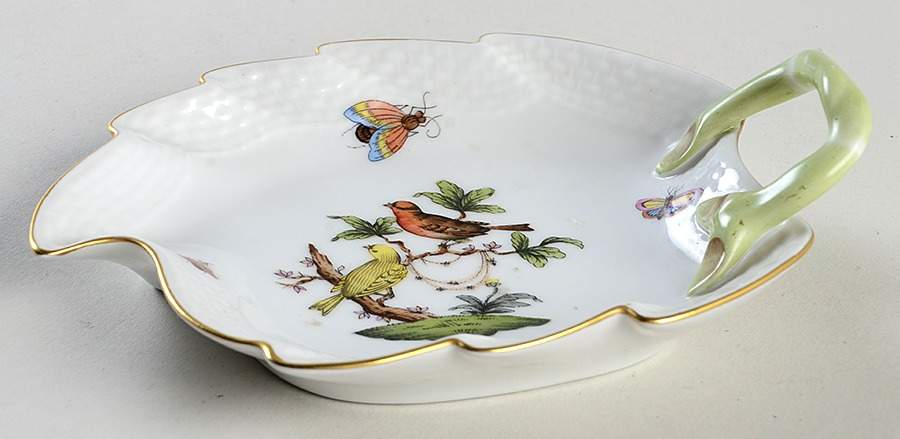 Rothschild Bird (RO) 5" Leaf Dish by Herend-1