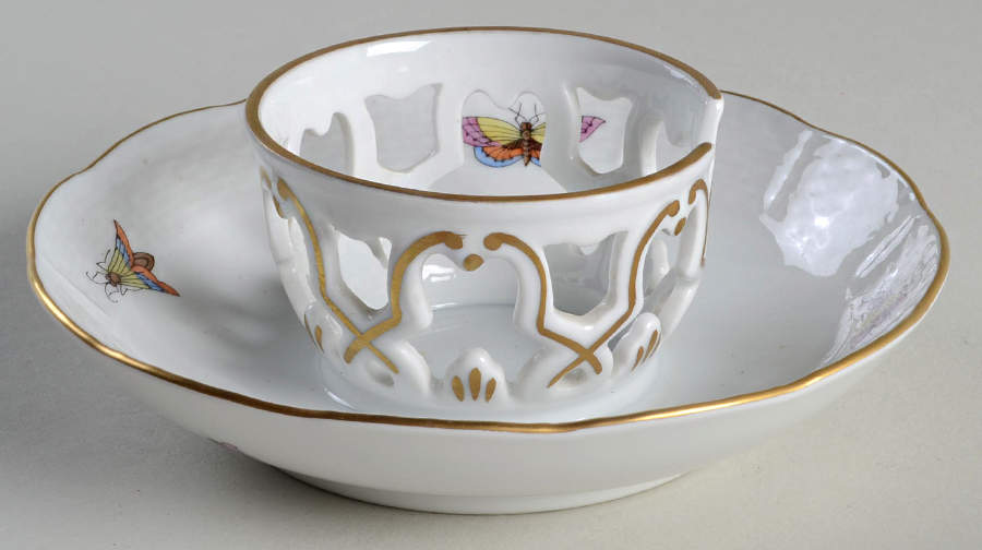 Rothschild Bird (RO) Saucer for Trembleuse Cup by Herend-1