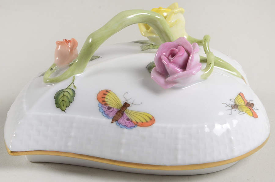 Rothschild Bird (RO) Lid for 3" Heart Shape Box by Herend-1