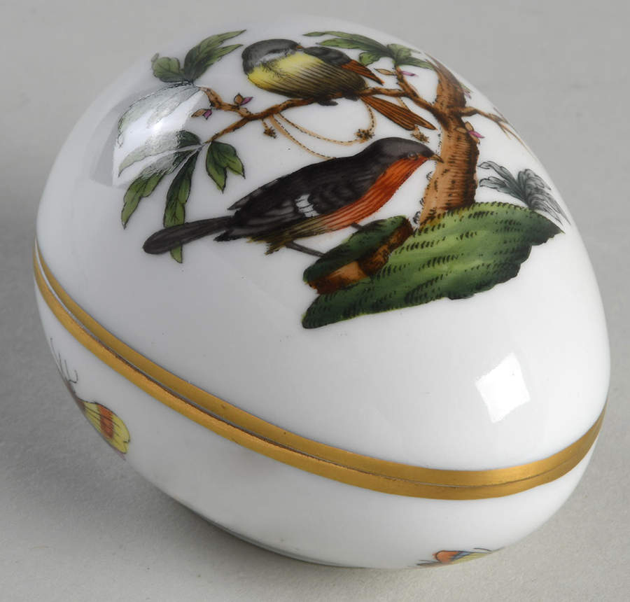 Rothschild Bird (RO) 2" Egg Box & Lid by Herend-1