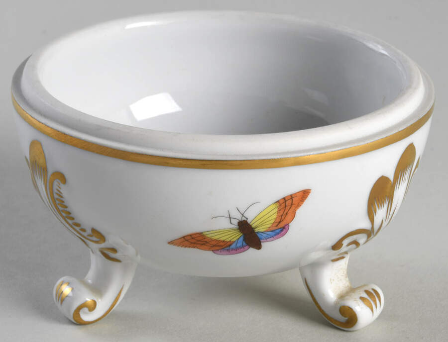 Rothschild Bird (RO) Footed Bon Bon No Lid by Herend-1