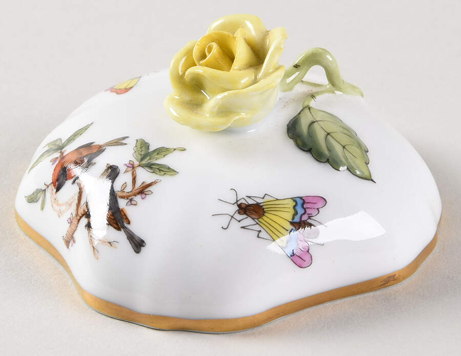 Rothschild Bird (RO) Lid for Bon Bon by Herend-1