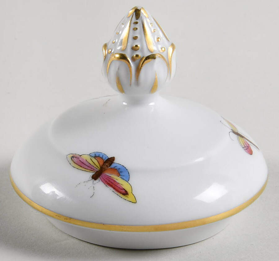 Rothschild Bird (RO) Lid for 10" Footed Urn by Herend-1