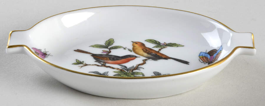 Rothschild Bird (RO) 4" Oval Ashtray with Lips by Herend-1