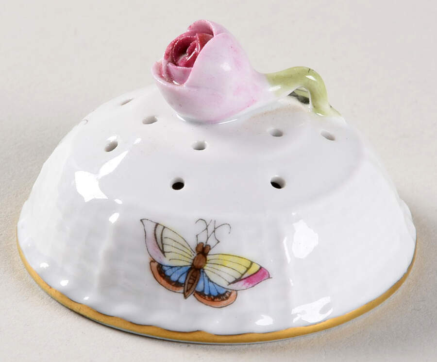 Rothschild Bird (RO) Lid for Sugar Shaker by Herend-1