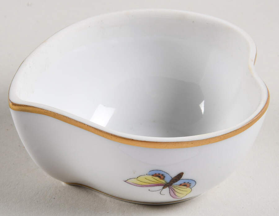 Rothschild Bird (RO) 3" Heart Shape Bon Bon No Lid by Herend-1