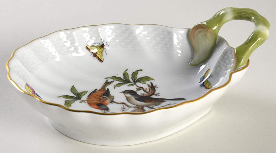 Rothschild Bird (RO) 6" Handled Shell Shaped Dish by Herend-1