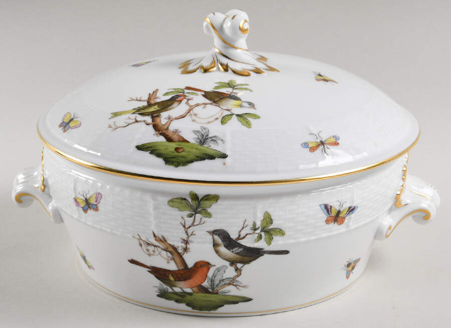Rothschild Bird (RO) Medium Round Covered Vegetable by Herend-1
