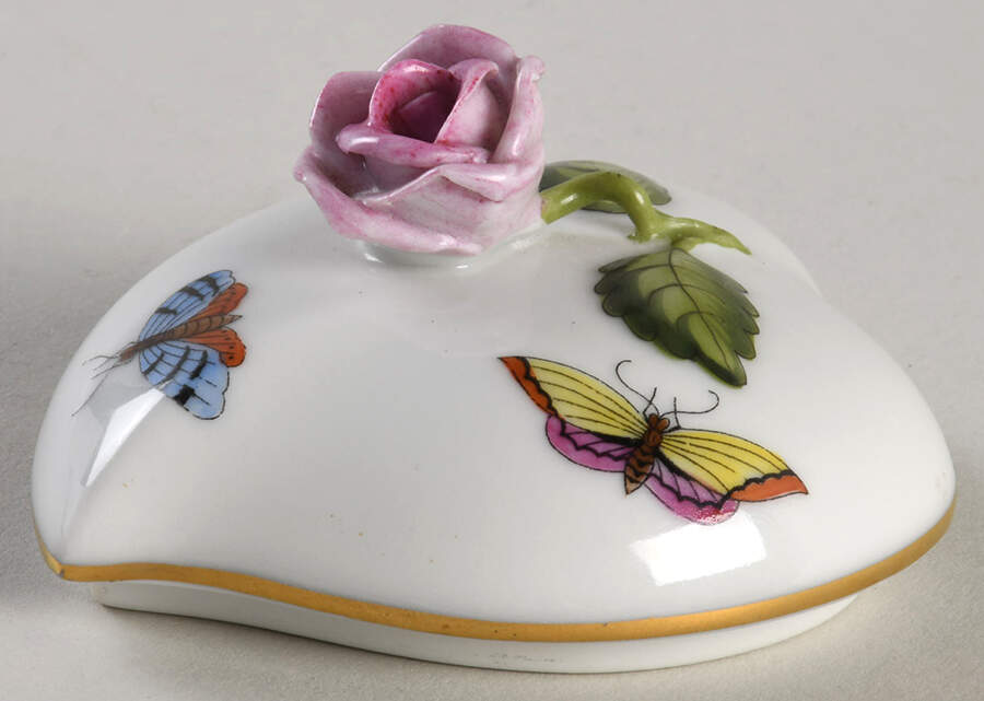 Rothschild Bird (RO) Lid for 3" Heart Shaped Box by Herend-1