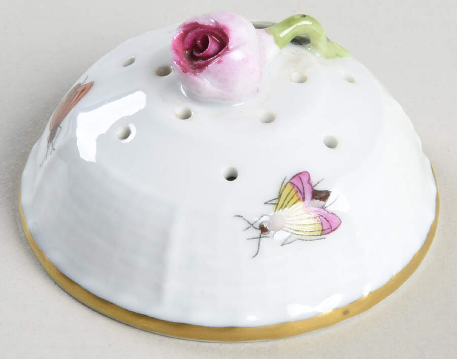 Rothschild Bird (RO) Lid for Sugar Shaker by Herend-1