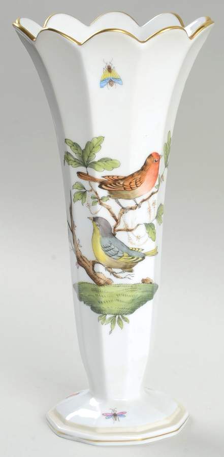 Rothschild Bird (RO) 8" Scalloped Vase by Herend-1
