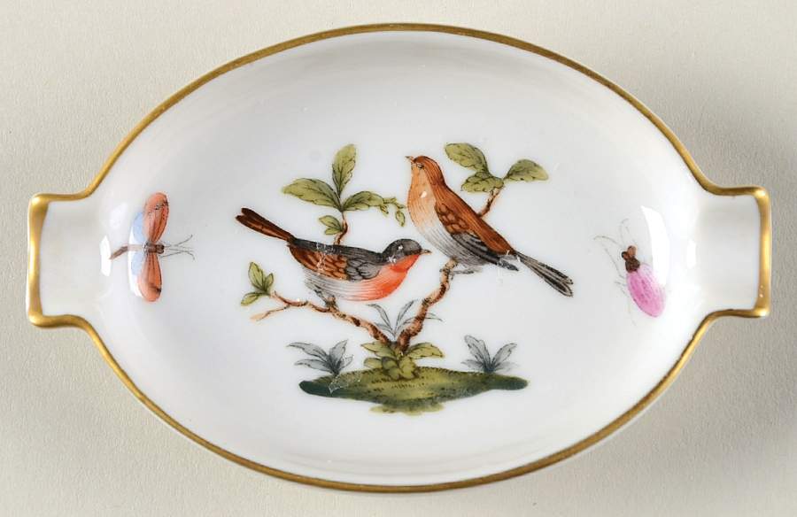 Rothschild Bird (RO) 3" Oval Ashtray with Lips by Herend-1