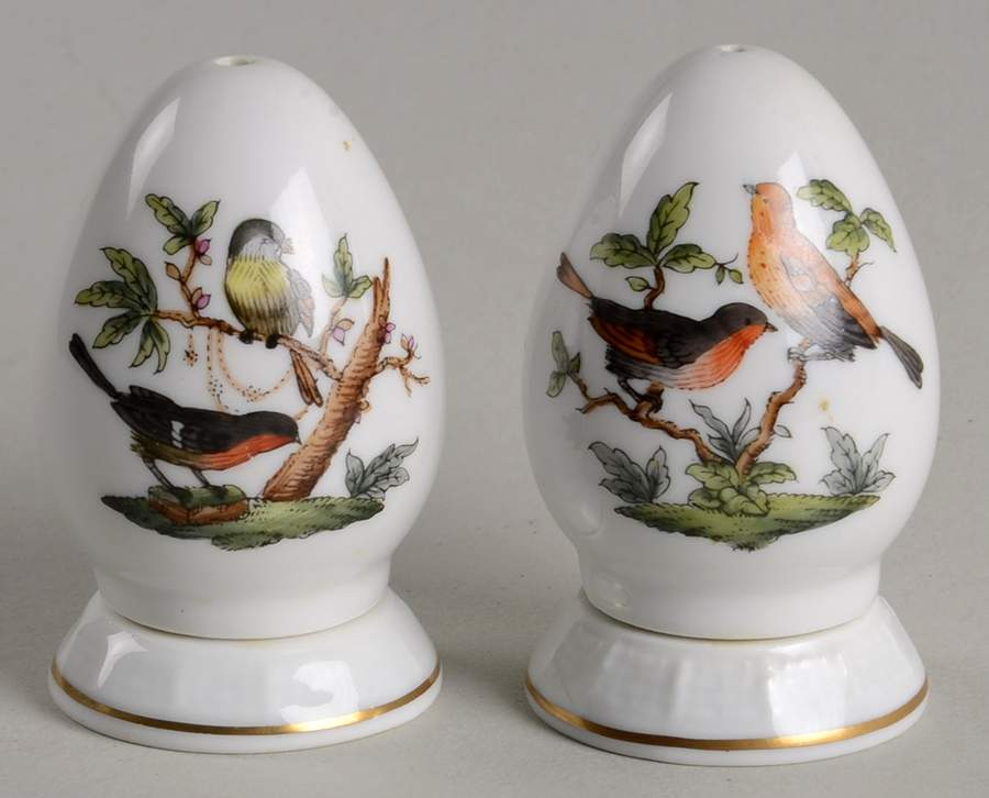Rothschild Bird (RO) Salt & Pepper Set with Ceramic Stoppers by Herend-1