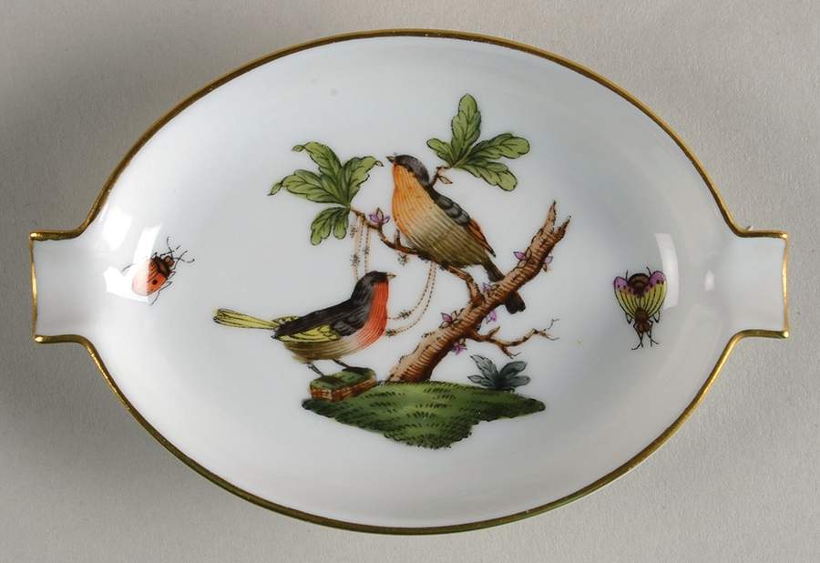 Rothschild Bird (RO) 5" Oval Ashtray with Lips by Herend-1
