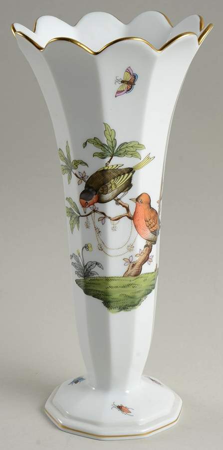 Rothschild Bird (RO) 8" Scalloped Vase by Herend-1