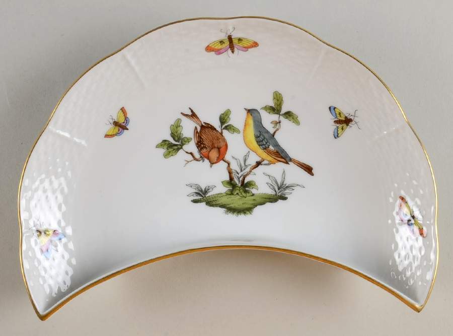 Rothschild Bird (RO) Crescent Salad Plate by Herend-1