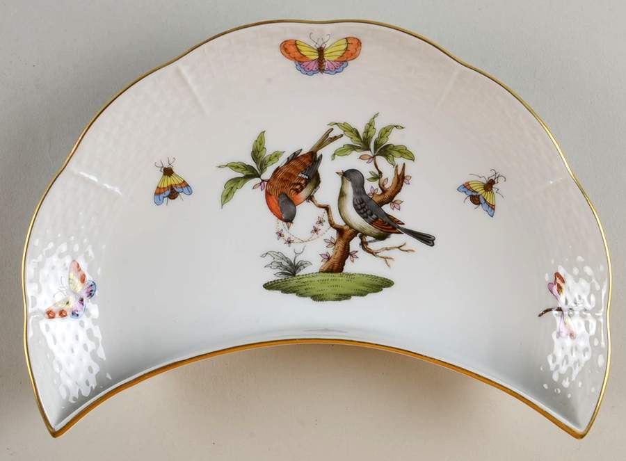 Rothschild Bird (RO) Crescent Salad Plate by Herend-1