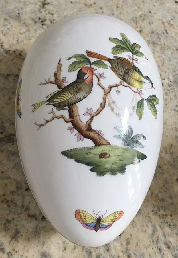 Rothschild Bird (RO) Large Egg Bon Bon & Lid by Herend-1