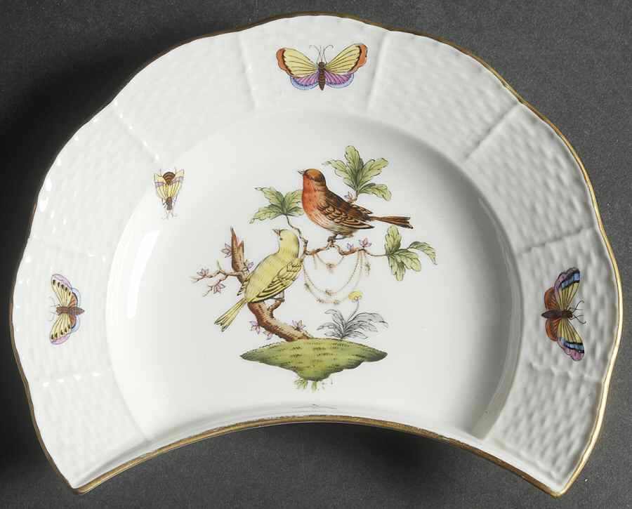 Rothschild Bird (RO) Crescent Salad Plate by Herend-1