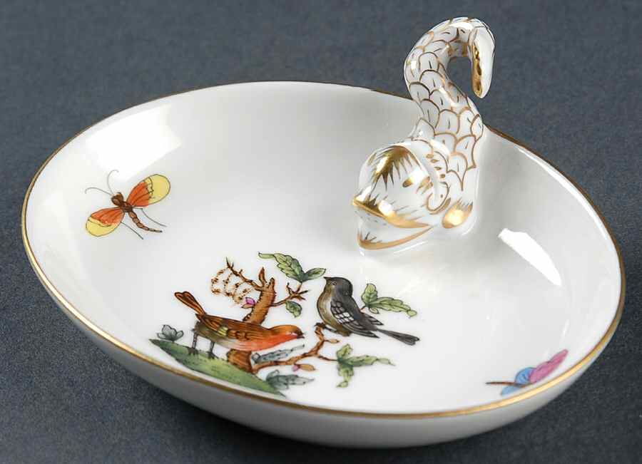 Rothschild Bird (RO) 3" Oval Ashtray by Herend-1