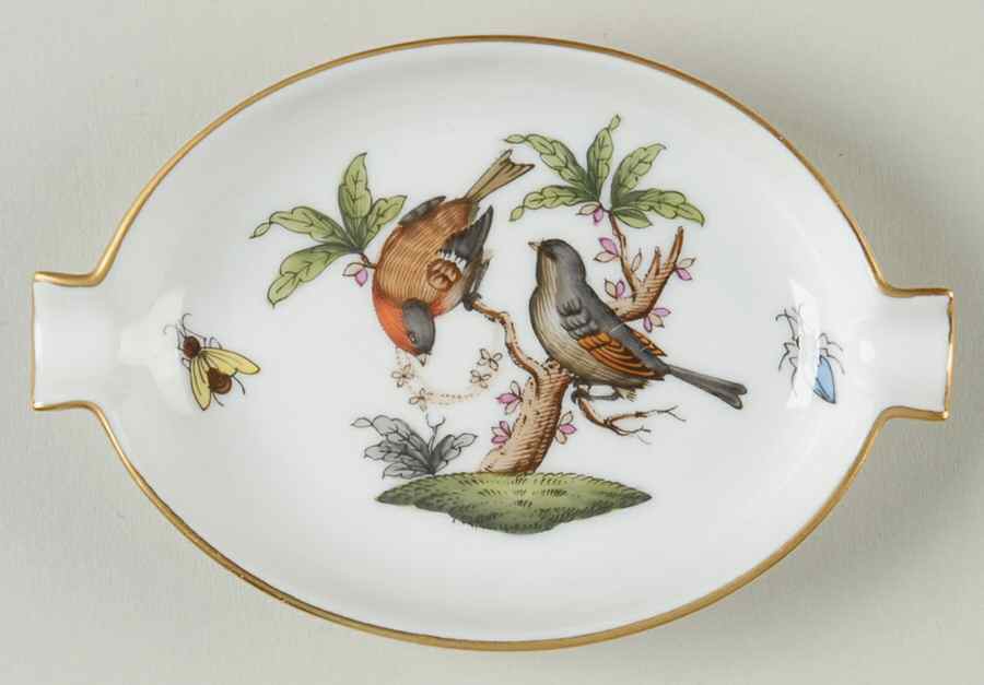 Rothschild Bird (RO) 4" Oval Ashtray with Lips by Herend-1