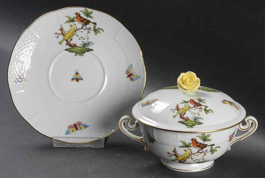 Rothschild Bird (RO) Cream Soup Bowl & Saucer Set with Lid by Herend-1