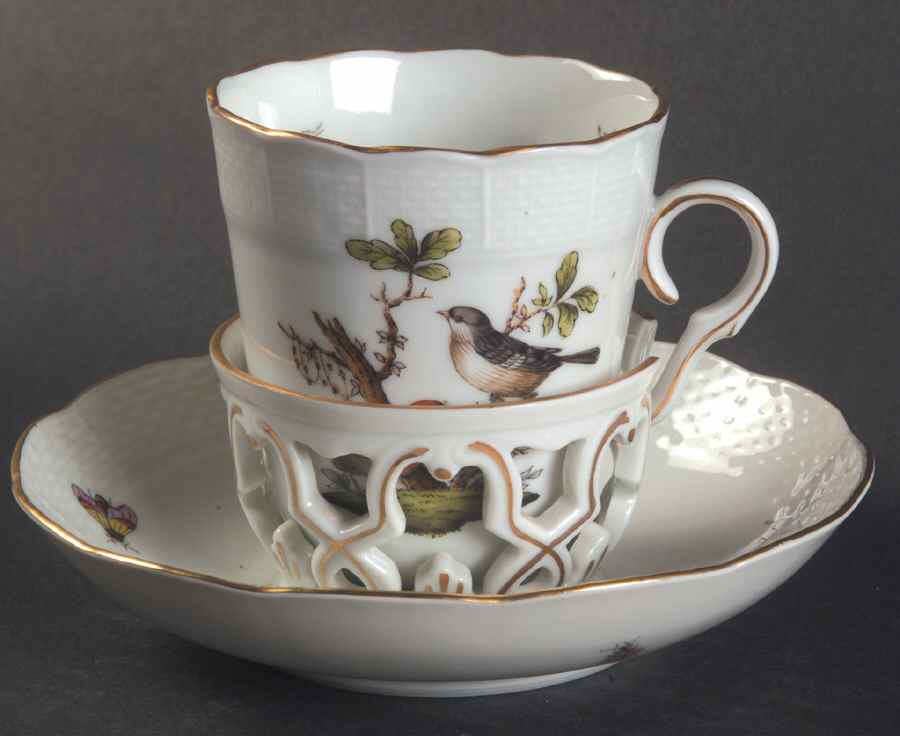 Rothschild Bird (RO) Trembleuse Cup & Saucer Set by Herend-1