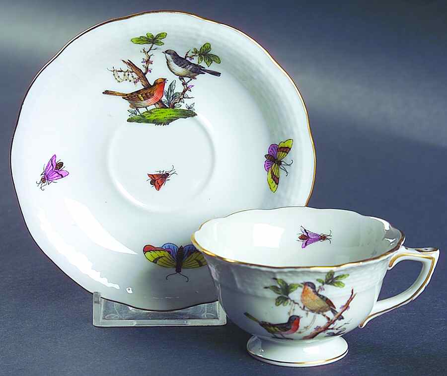 Rothschild Bird (RO) Footed Demitasse Cup & Saucer Set by Herend-1