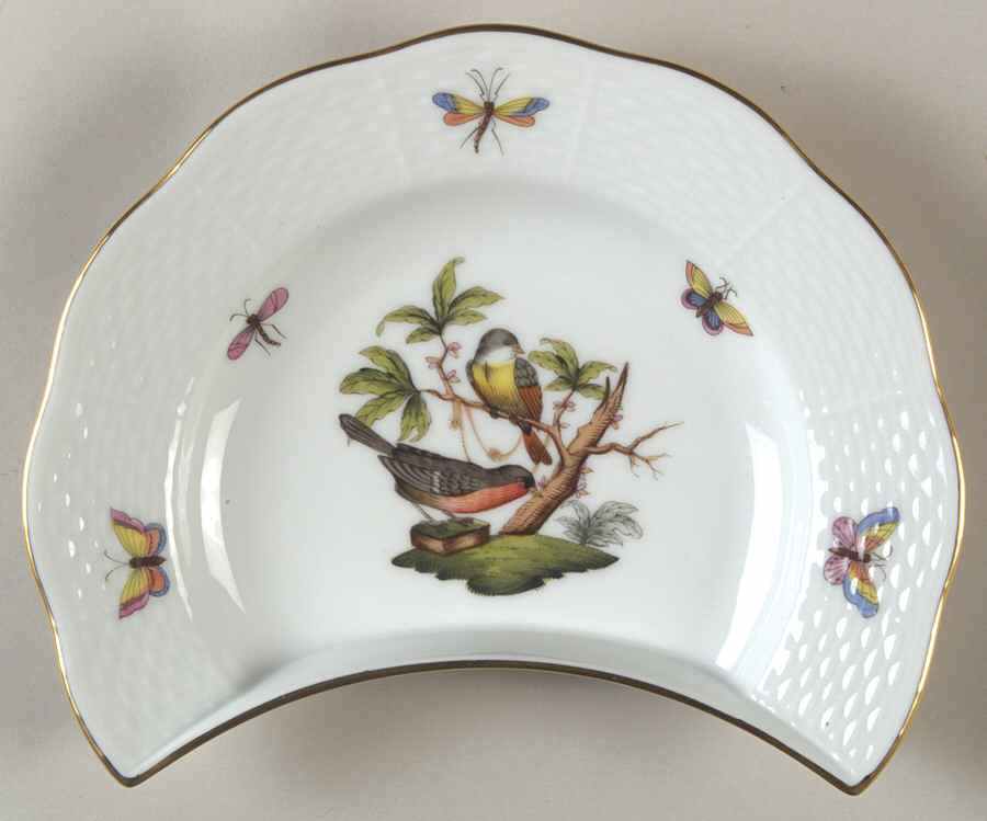 Rothschild Bird (RO) Crescent Salad Plate by Herend-1