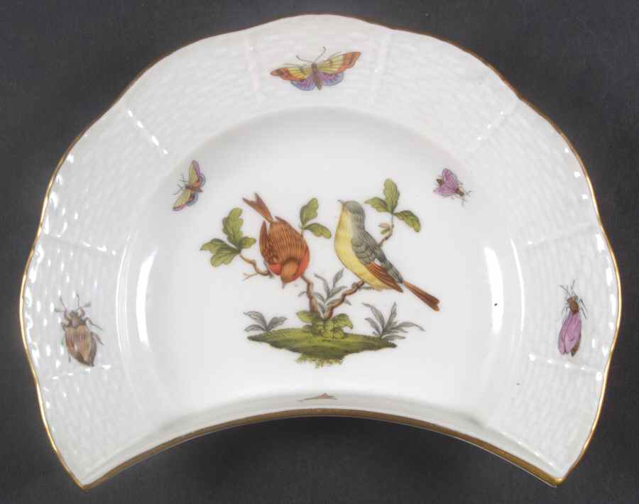 Rothschild Bird (RO) Crescent Salad Plate by Herend-1