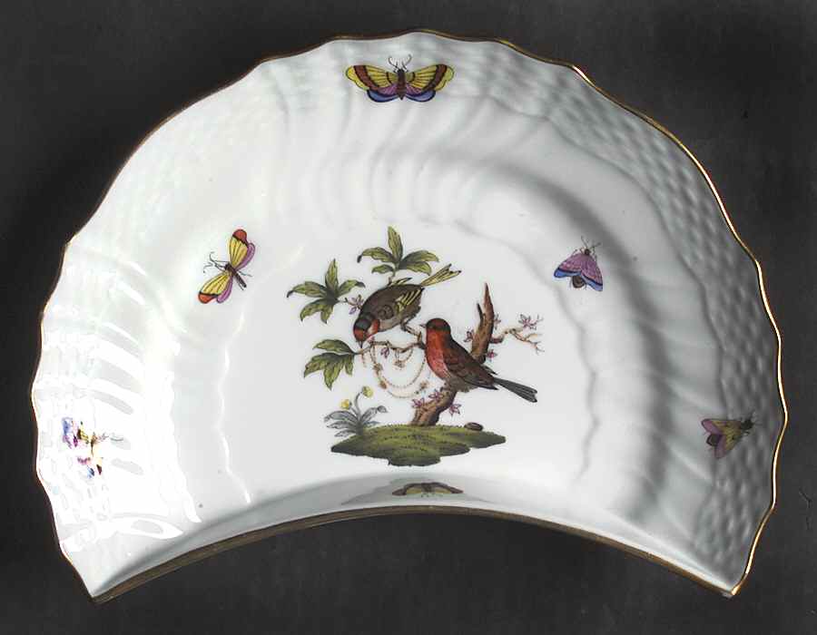 Rothschild Bird (RO) Crescent Salad Plate by Herend-1