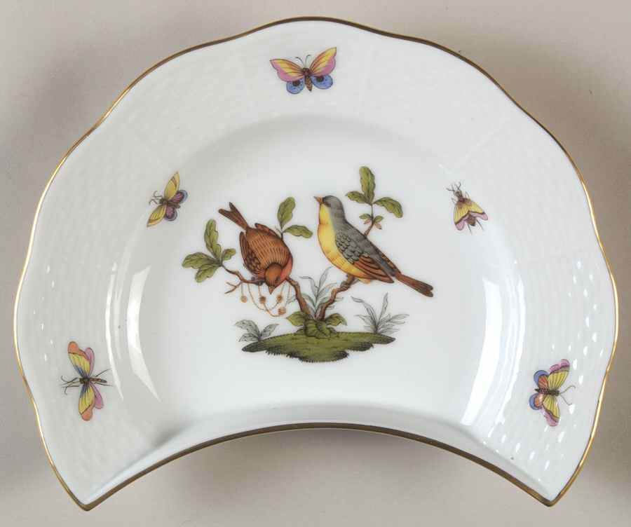 Rothschild Bird (RO) Crescent Salad Plate by Herend-1